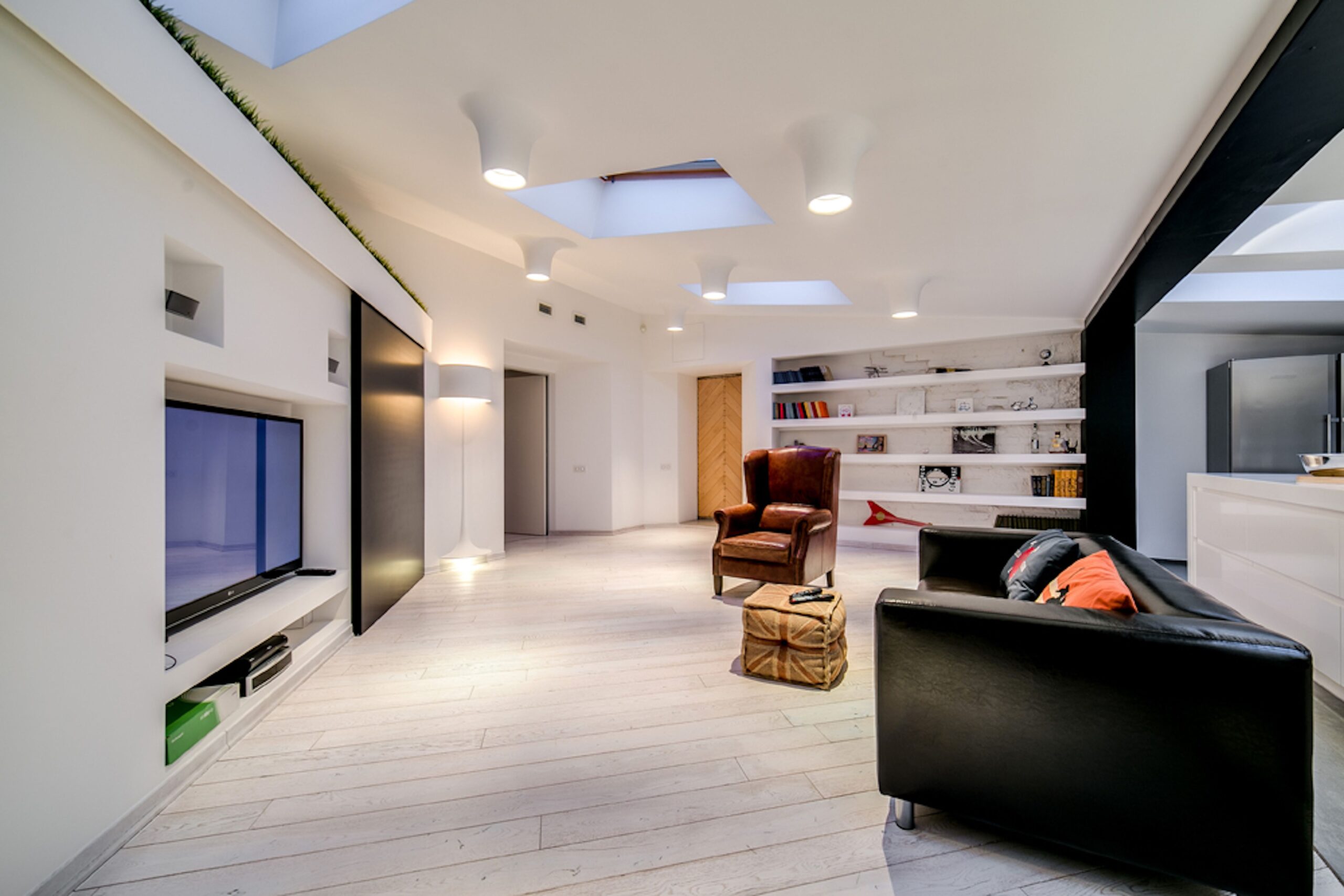 Plafond mat — détail de pose